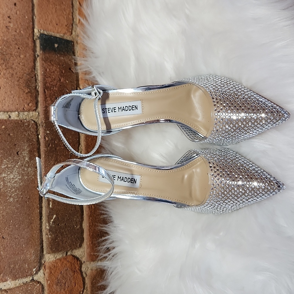 Steve Madden Crystal Embellished Heels - Picture 2 of 8